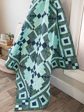 Load image into Gallery viewer, Creative Log Cabin Quilts
