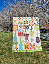 Load image into Gallery viewer, Blooms & Baskets Book