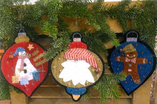 Load image into Gallery viewer, Deck the Tree