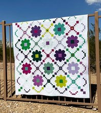 Load image into Gallery viewer, Daisy Chain Pattern