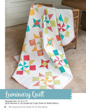 Load image into Gallery viewer, Fat Quarters by the Dozen