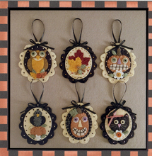 Load image into Gallery viewer, Festive Fall