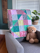 Load image into Gallery viewer, Nine-Patch Vairety Quilt