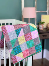 Load image into Gallery viewer, Nine-Patch Vairety Quilt