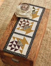 Load image into Gallery viewer, Yellow Creek Quilts