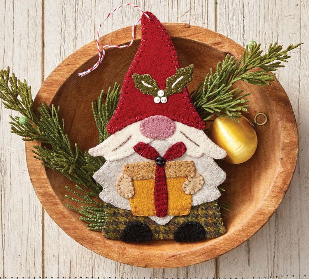 GNOME ORNAMENT - Gift Giving