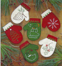 Load image into Gallery viewer, Mittens Ornaments Kit
