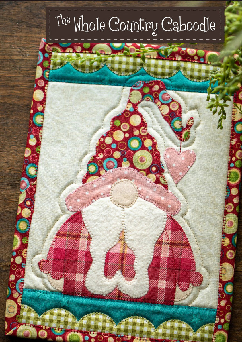 Mud Rug Floppy Gnome Kit – Barn Chick Quilts