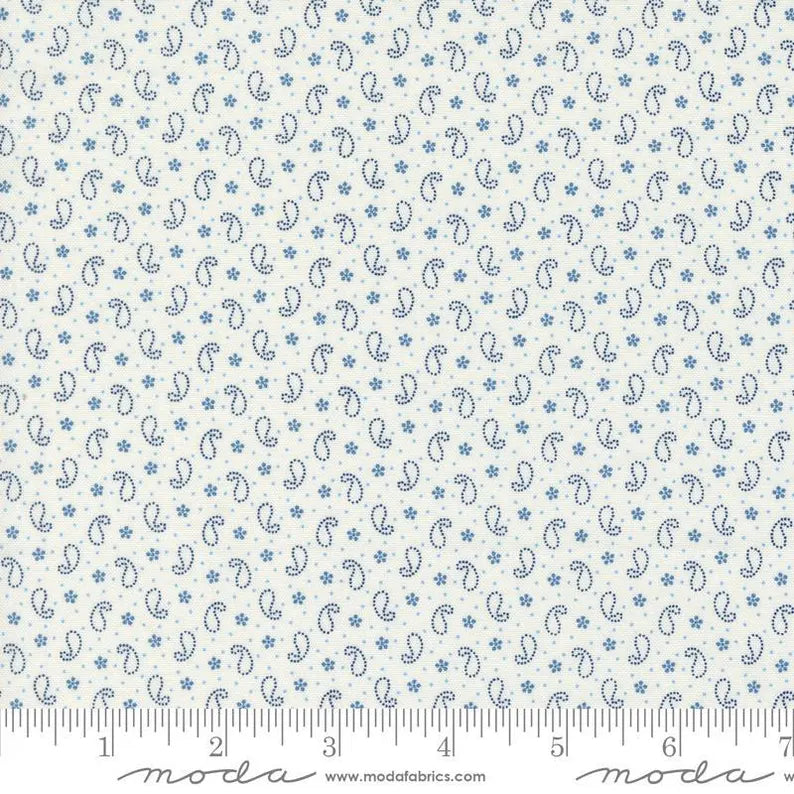 Denim Daisies 35387-11<BR>Fig Tree Quilts