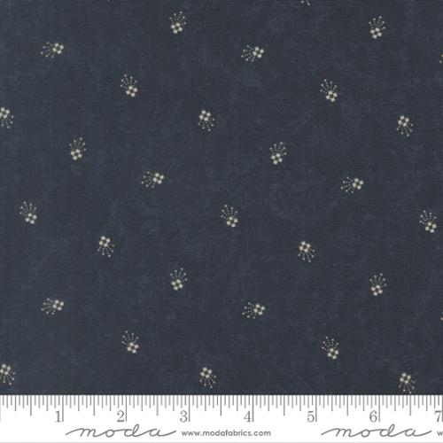 Bluebirds Nest 9803-14