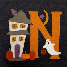 Load image into Gallery viewer, Merrie Halloween
