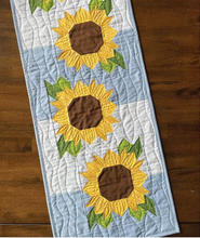Load image into Gallery viewer, Sunflower Field
