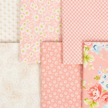 Load image into Gallery viewer, Rosie Fat Quarter Bundle
