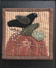 Load image into Gallery viewer, Quilt Mini Santa Pattern &lt;BR&gt;Bundle &amp; Save
