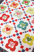 Load image into Gallery viewer, I Heart Flowers
