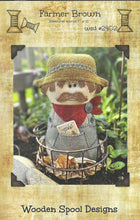 Load image into Gallery viewer, Happy Harvest Scarecrow
