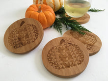 Load image into Gallery viewer, Coasters - Quilt Pumpkin Coaster 4pc Set
