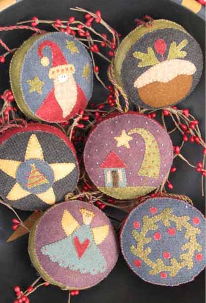 Christmas Berry Baubles